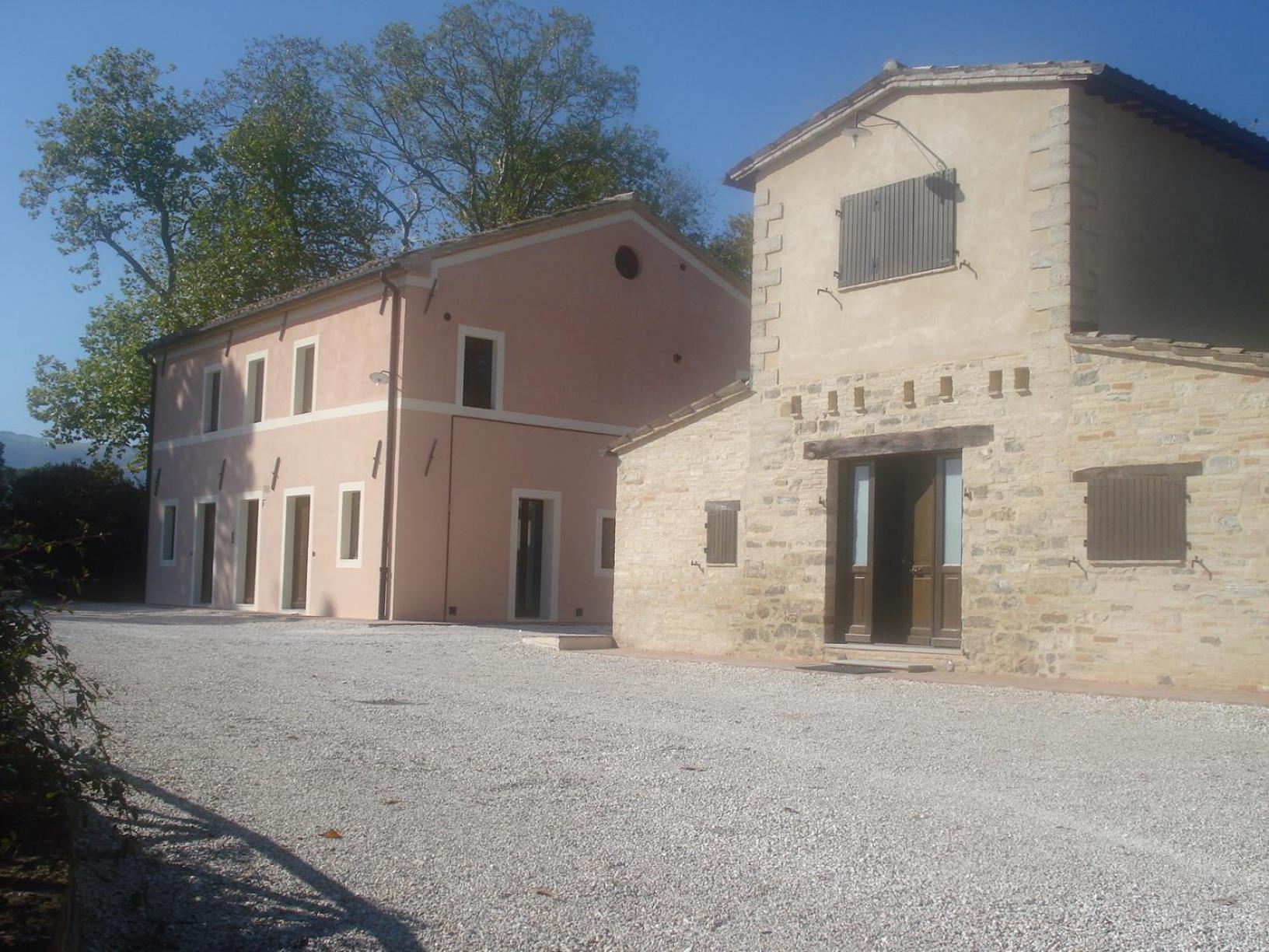 サン・セヴェリーノ・マルケ Dimora Di Collio Bed & Breakfast エクステリア 写真